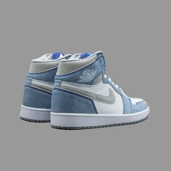 نایکی جردن 1 هایپر رویال ساقدار | Air Jordan 1 Retro High Hyper Royal Smoke Grey - Image 3