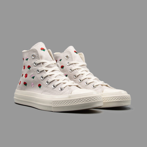کانورس 1970 فلورال گلدوزی ساقدار | Converse 1970s Floral Embroidery Hightop - Image 2