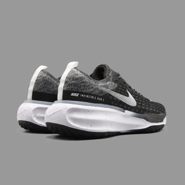 نایکی اینوینسیبل 3 مشکی سفید | Nike Invincible 3 Black/White - Image 3