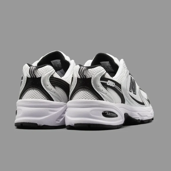 نیوبالانس 530 سفید نقره ای مشکی | New Balance 530 White Silver Metallic Black - Image 3